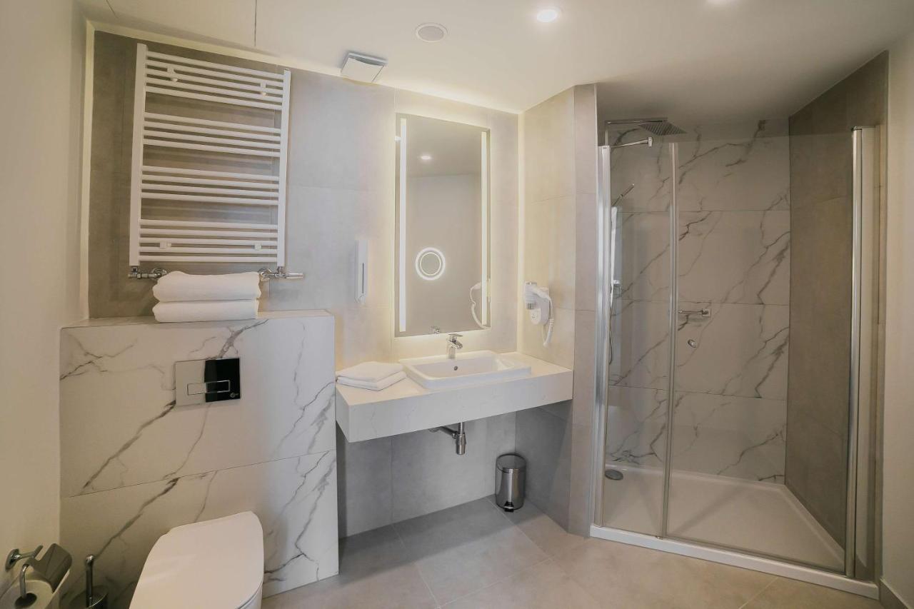 B&B Hotel Warsaw East Ngoại thất bức ảnh