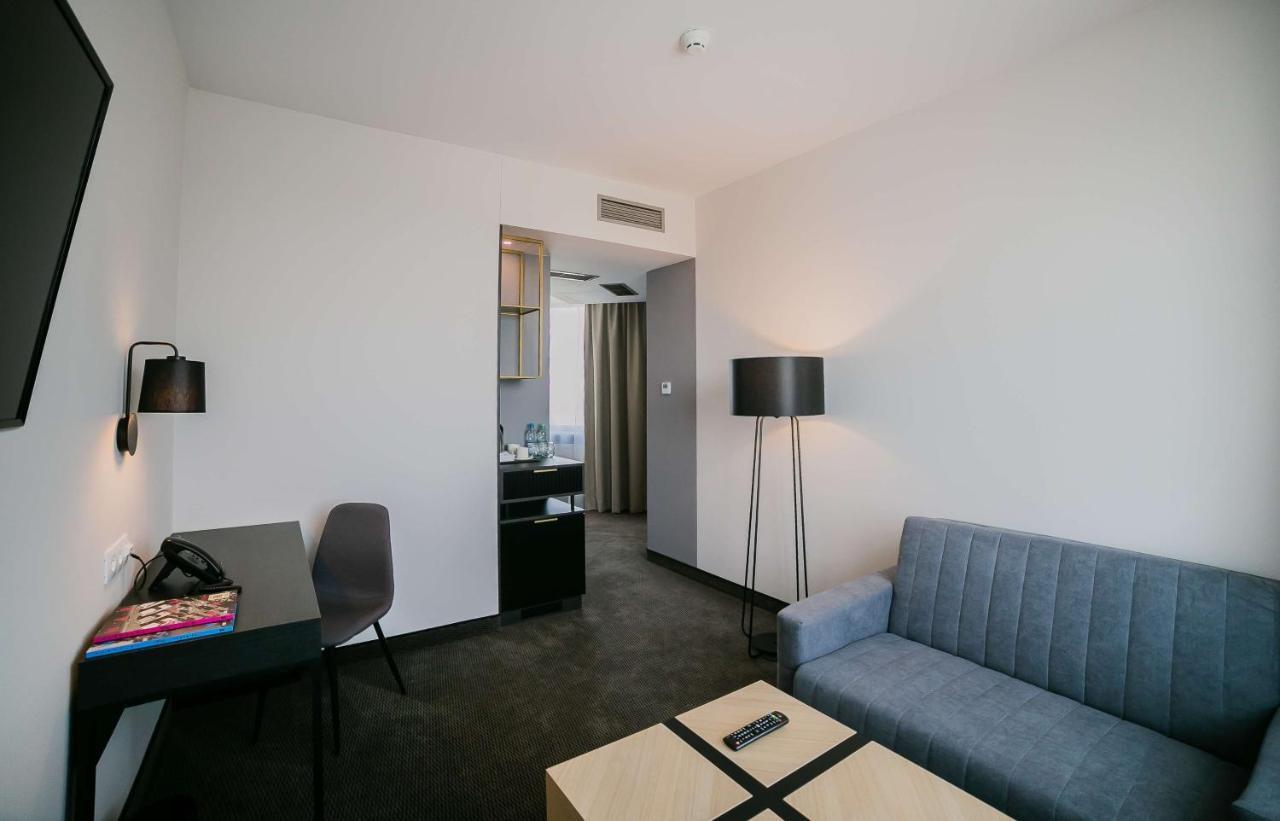B&B Hotel Warsaw East Ngoại thất bức ảnh